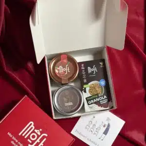 65526693.jpg Pastă de Caramel cu Căpșună